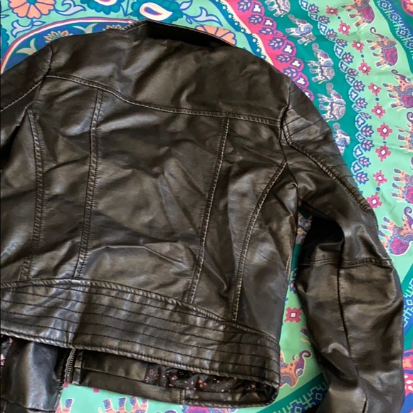 Jacket - Picture 2 of 2